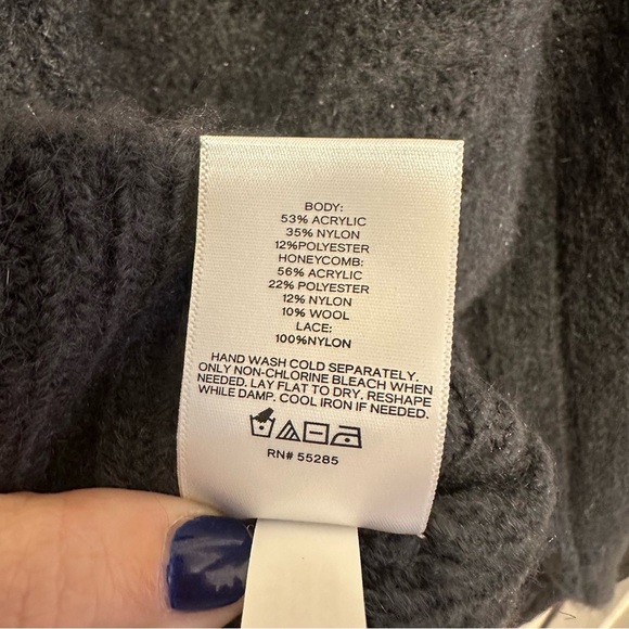 EXPRESS Cable Knit Crew Neck Lace Sweater Women's Size Large Dark Gray - Picture 5 of 6